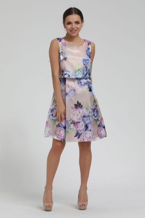 Picture of Woman Salmon flower Patterned Sleevless Midi Dress