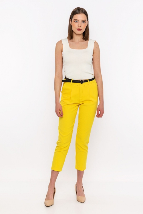 Kadın Sarı Dar Paça Kemer Detayli Yüksek Bel Pantolon resmi