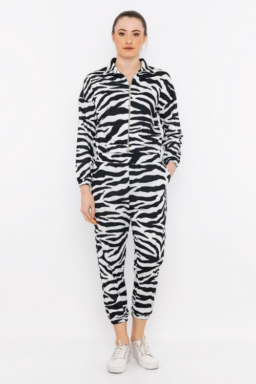 Picture of Woman Black - White Patterned Sport Sport wear Tracksuit Suit