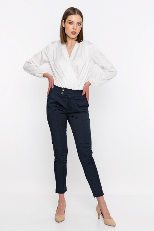 Kadın Lacivert Düğme Detaylı Klasik Kesim Pantolon resmi