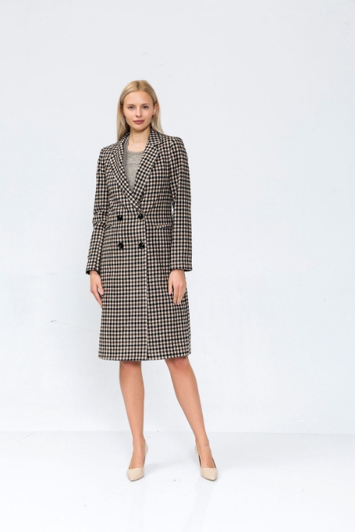 Picture of Woman Brown Plaid Coat
