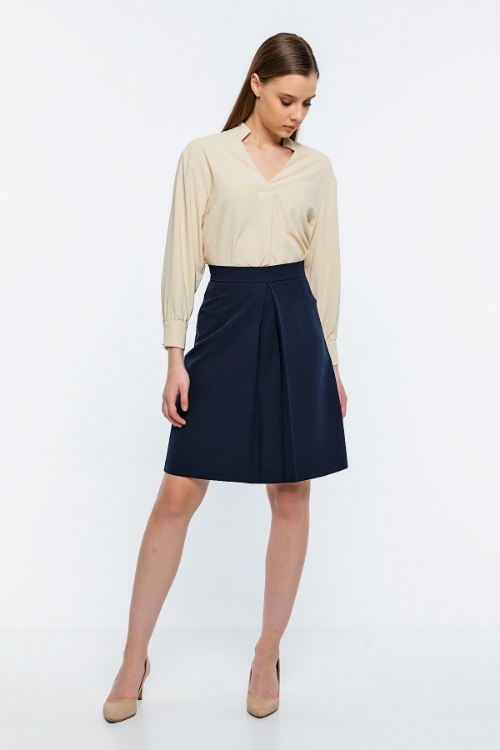 Picture of Woman Navy Navy Blue Front Pleated Knee above Skirt